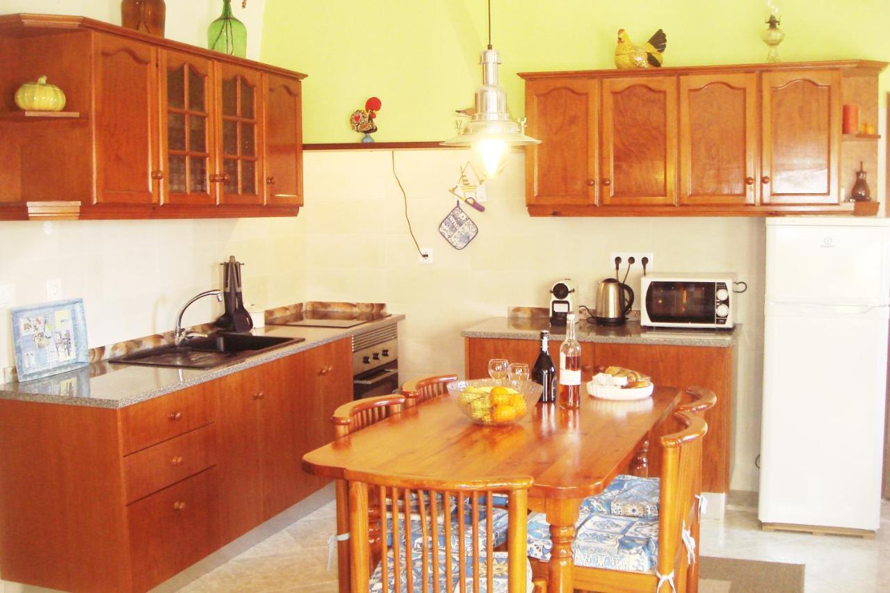 Campo De Oleandros Villa โลรินญา ภายนอก รูปภาพ